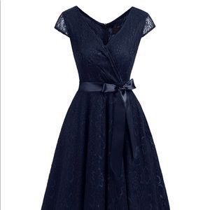 DRESSTELLS Floral Lace Cocktail Dresses. Size M